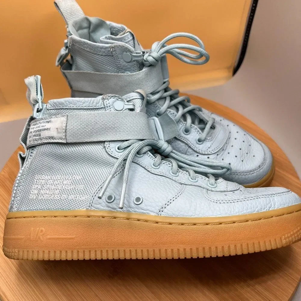 Nike SF AF1 Mid Air Force 1 (GS) Blue Sneakers AJ0424-401 Size 5Y Women 6.5 - Picture 1 of 9